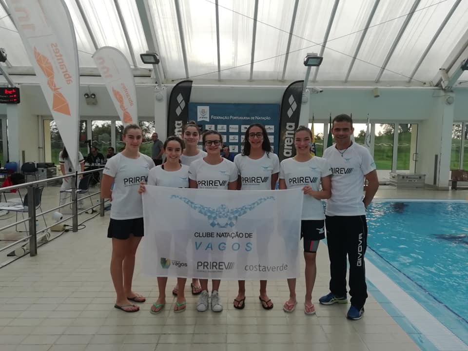 Equipa feminina do Clube de Natação de Vagos sobe à 2ª Divisão Nacional